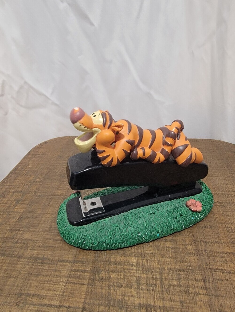 Tigger Desk Stapler - Orange & Black